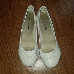 White flats